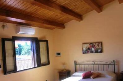 Borgo Rigolizia Residence Turistico - Photo4