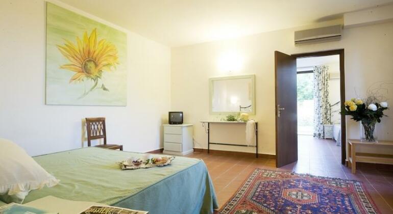 Hotel Villa Giulia Noto - Photo4