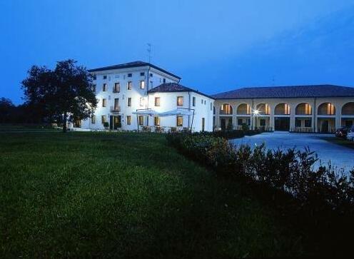 Hotel Villa Dei Carpini - Photo2
