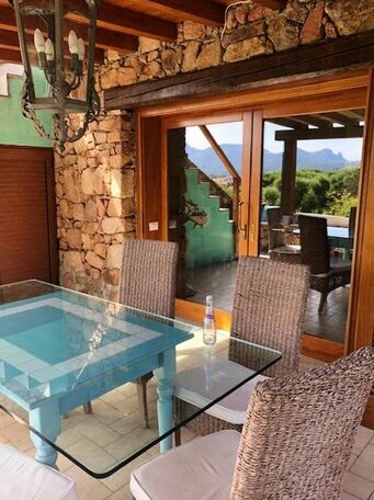 House With 4 Bedrooms in Porto Rotondo With Wonderful sea View Furnished Garden and Wifi - 600 m F - Photo5