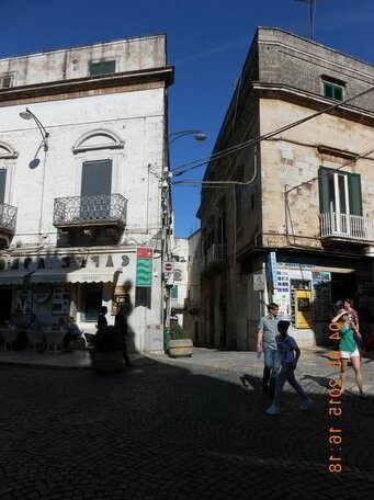 Photo 3