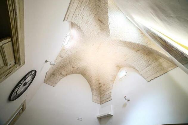 Dafne Ostuni - Photo4