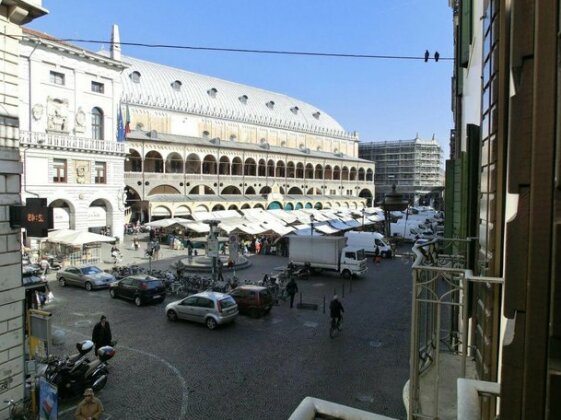 Padovaresidence Palazzo della Ragione - Photo4