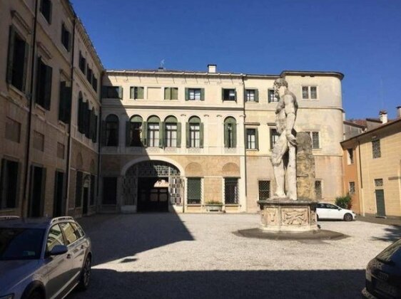 Palazzo Mantua Benavides - Photo2