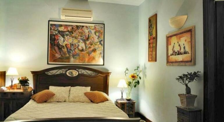 Attic 12 - Photo4