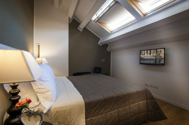 BB 22 Palace - Photo3