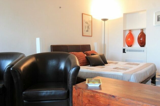 B&B cultnsea new location - Photo3