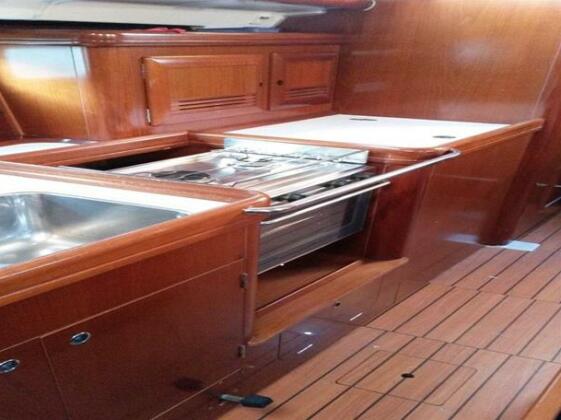 Boat Roaster Blood - Photo4