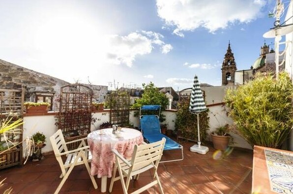 Casa con Terrazza al Teatro Massimo - Photo3