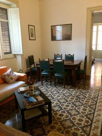 Deco Guest House - Photo5