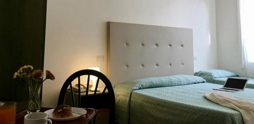 Hotel Moderno Palermo - Photo3