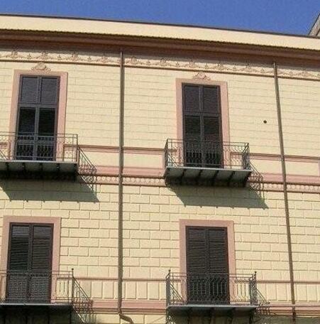 Lincoln Suite - Photo2