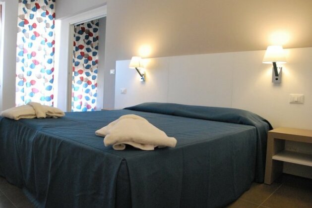 Marbela Apartments & Suites - Photo5