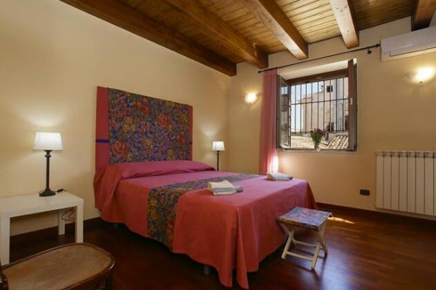 Olivella62 - Photo5