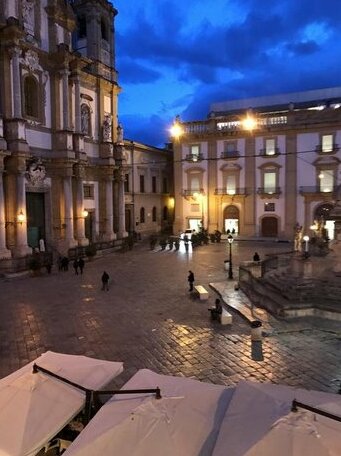 Plaza De Dominique - loc turistica