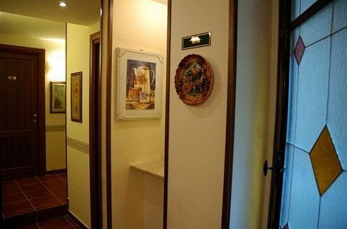 Ruggiero VII - Photo3