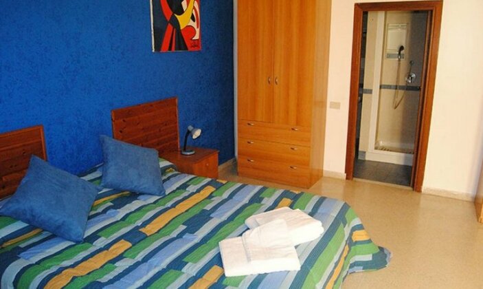Seven Rooms - Photo3