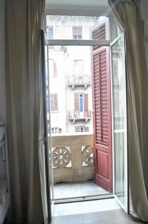 Sunrise Hostel & Rooms - Photo3