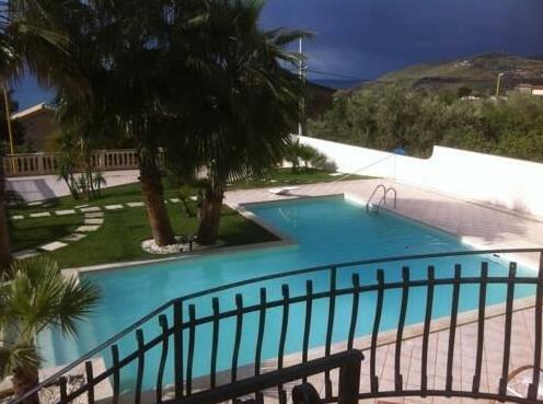 Manca Residence - Photo3