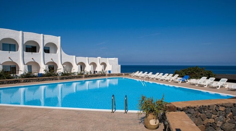 Cossyra Hotel - Photo2