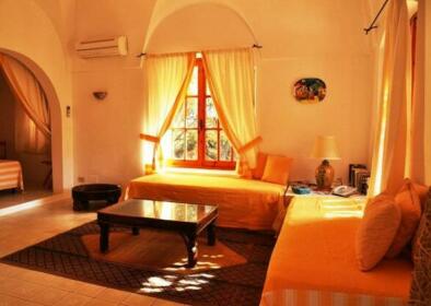 Relais Euterpini