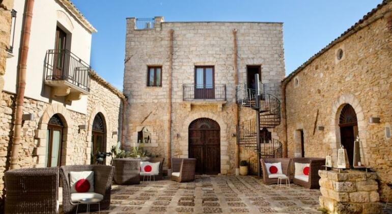 Il Baglio Della Luna Relais - Photo2