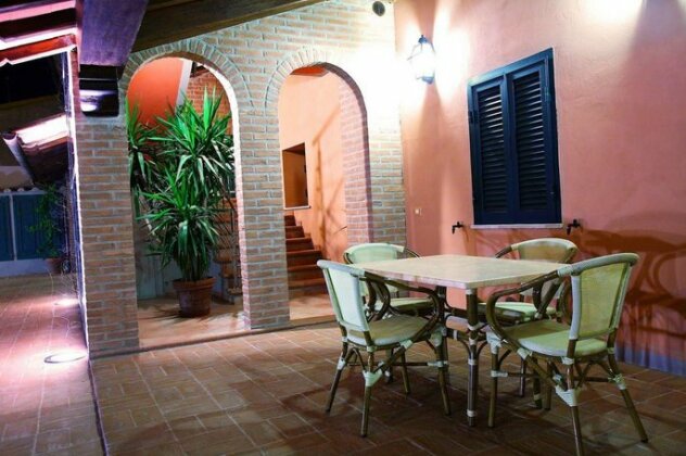 Residenze L'Uncinaia Holiday House - Photo5