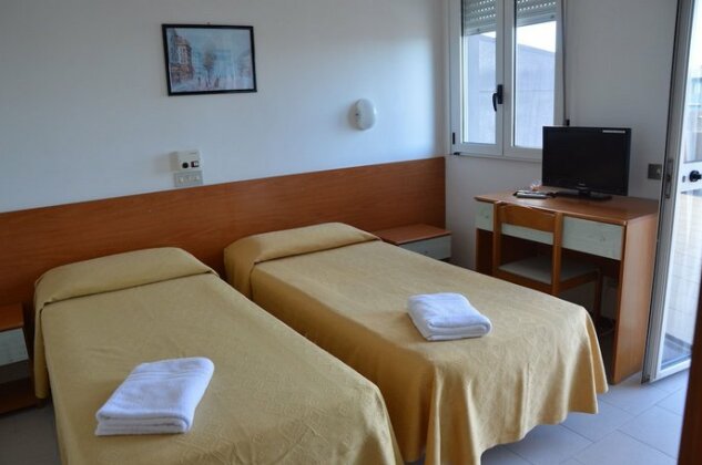 Hotel Caesar Pesaro - Photo5