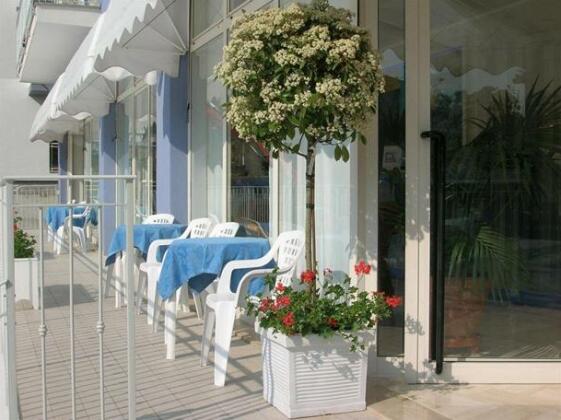 Hotel Continental Pesaro - Photo2