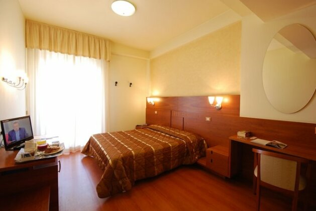 Hotel Gala Pesaro - Photo4