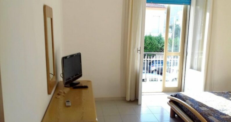 Apartment With 2 Bedrooms in Pescara With Balcony and Wifi - 300 m From the Beach - Photo3
