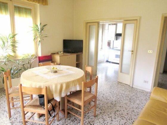 Apartment With 3 Bedrooms in Pescara - 50 m From the Beach - Photo2