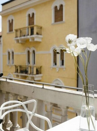 Maison Fleurie Pescara - Photo2