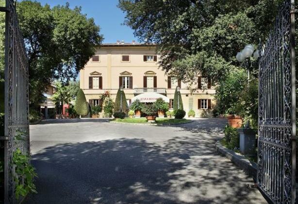 Hotel Villa Delle Rose Pescia - Photo2