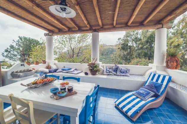 Lipari Holiday Apartment - Photo2