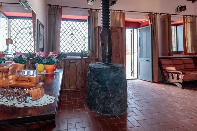Holiday House in a Former Wine Mill - Photo2