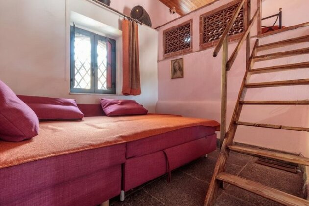 Holiday House in a Former Wine Mill - Photo5