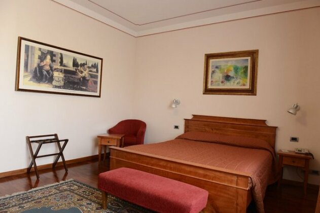 Hotel Rutiliano - Photo3