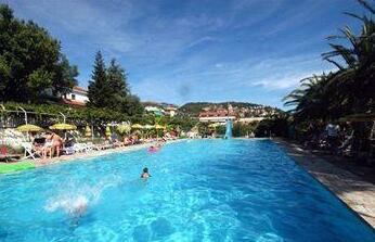 Il Borgo Degli Ulivi Resort - Photo2