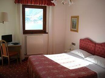 Hotel Lido Pieve di Ledro - Photo2