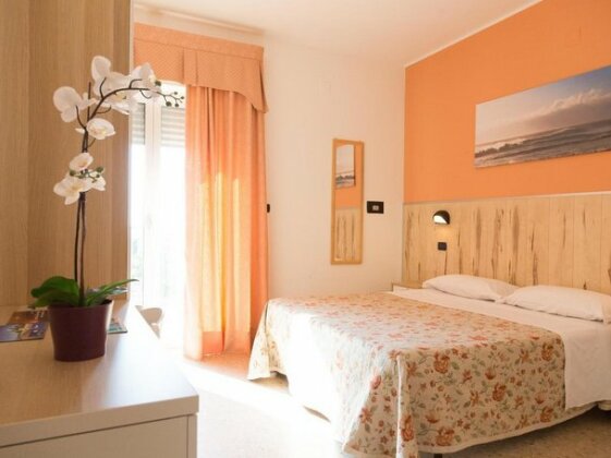 Hotel Saint Tropez Pineto - Photo3