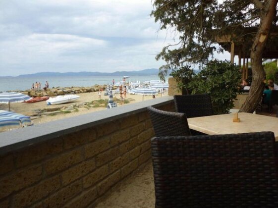 Baia Etrusca Resort - Photo5