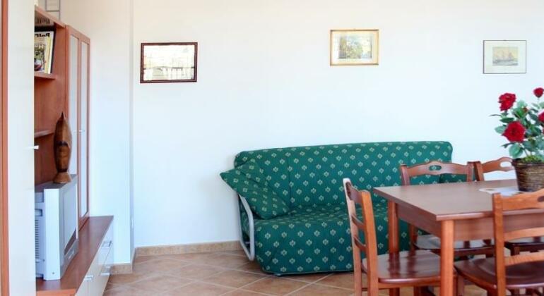 Residence Gioiosa Marea - Photo4