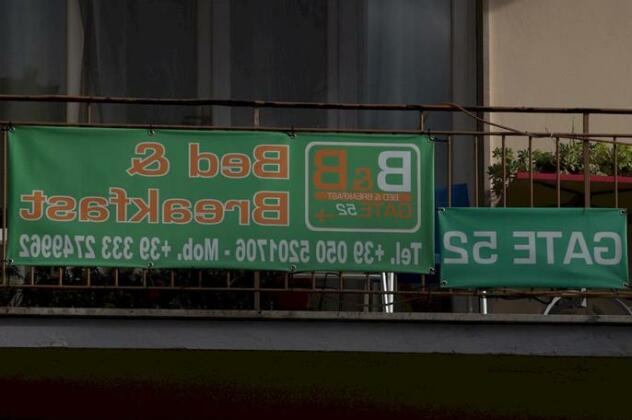 B&B Gate 52 - Photo4