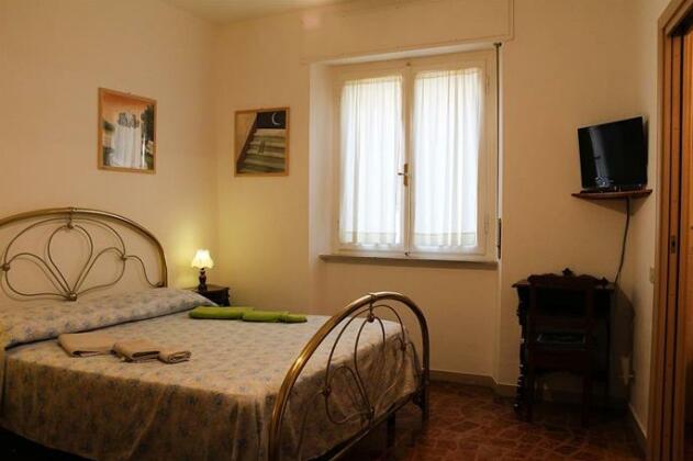 Guest House - Rooms Rent Cisanello - Photo3