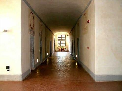 Santa Croce Pisa - Photo4
