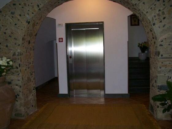 Residenza Golfo Degli Ulivi - Photo5