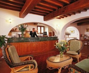 Hotel Villa San Lucchese - Photo2