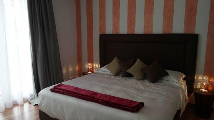 Carone Suite-Charme&Pool - Photo3