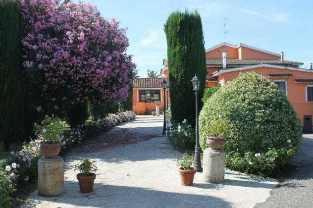 Villa Francesca Pomezia - Photo2